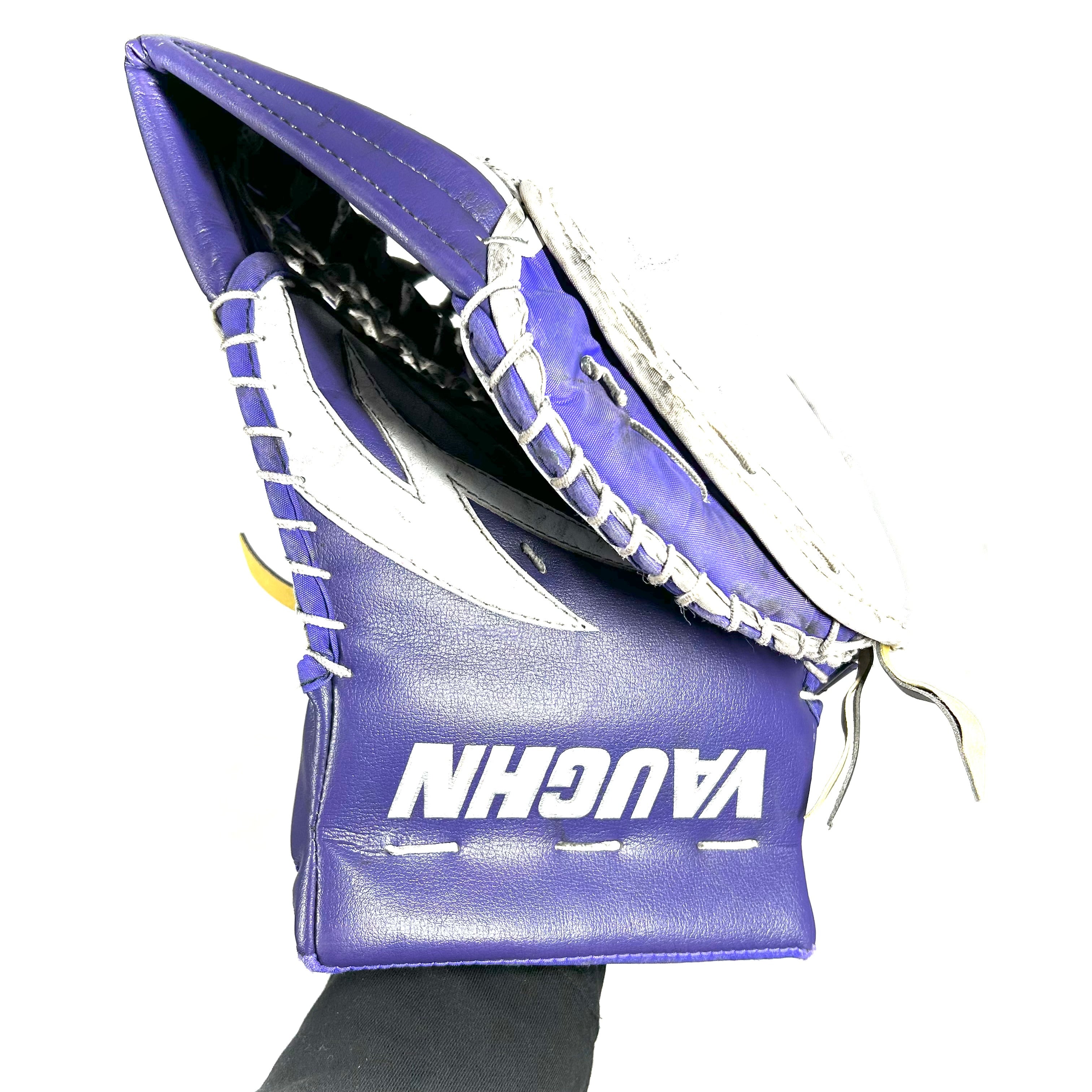 Vaughn SLR2 - Used Pro Stock Goalie Glove (Purple/White)